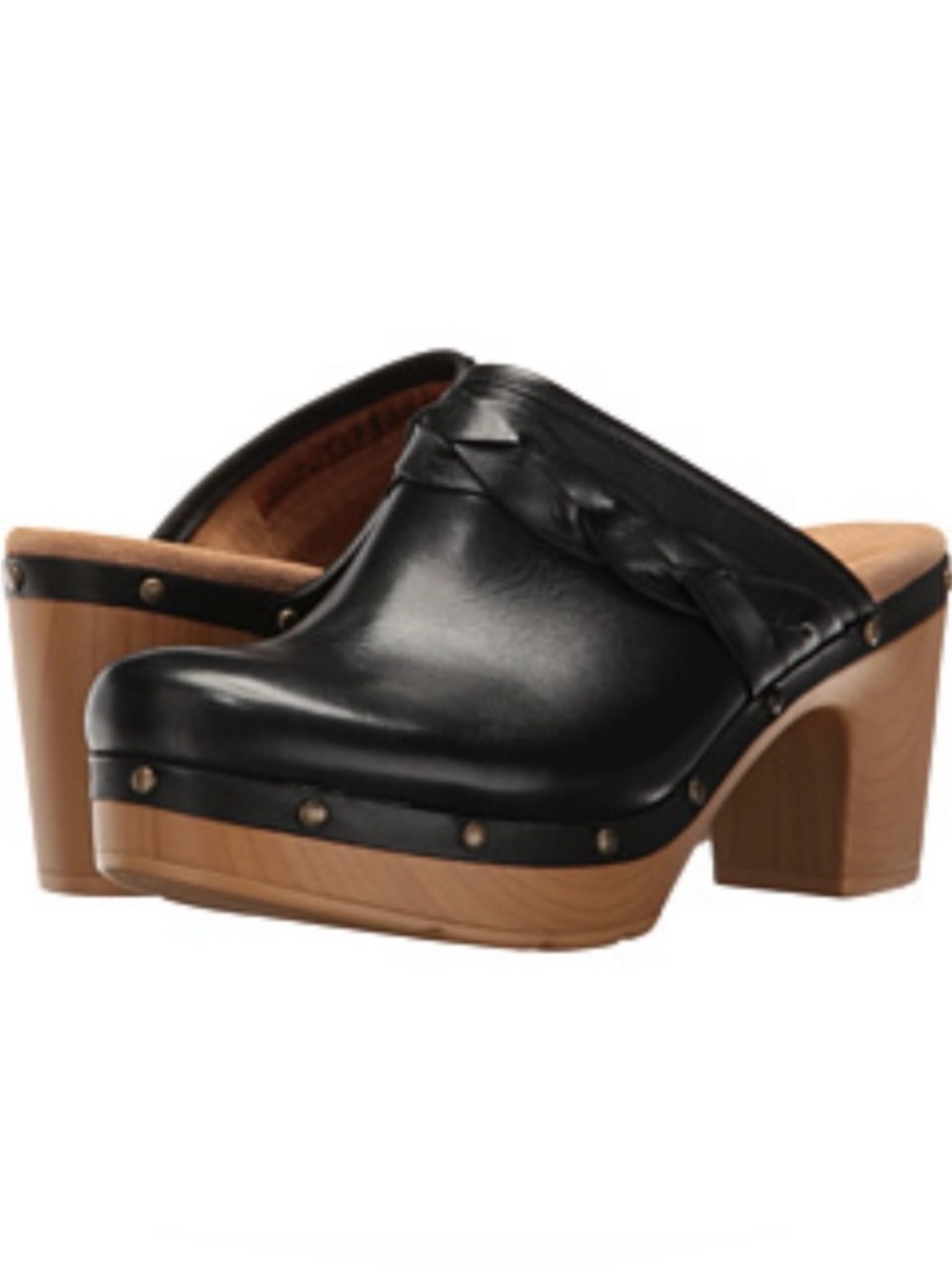 Clarks Artisan Black Leather Clogs
